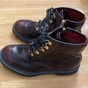 Alpine Electric Karma Boot. Size 8